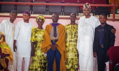 L-R: Revd. Dr. Jemiriye Oluwafemi (Member, LAUTECH EEE Class 05 Alumni Association), Engr. Adeyemo Victor (Ogbomoso Zonal Coordinator), Mrs. Oladepo (Caleb’s Mother), Oladepo Caleb Olugbenga (LAUTECH Overall Best Graduating Student), Mr. Oladepo (Caleb’s Father), Dr. Rabiu Oluwatosin (Executive Chairman), Engr. Adeagbo Monsur (Member, LAUTECH EEE Class 05 Alumni Association)